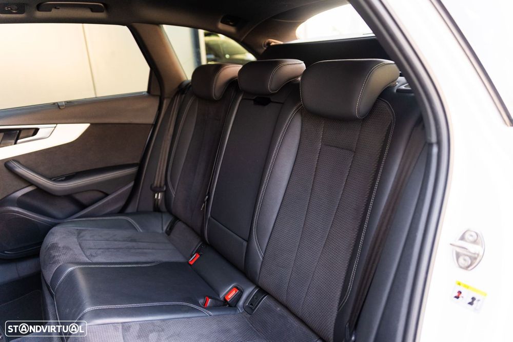 Audi A4 Avant 2.0 TDI S-line S tronic - 30