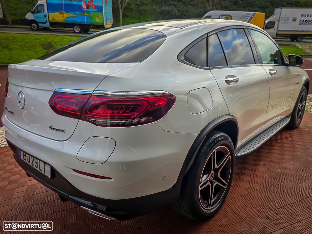 Mercedes-Benz GLC 300 de Coupe 4Matic 9G-TRONIC AMG Line - 7