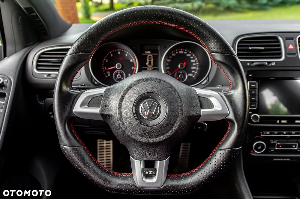 Volkswagen Golf 2.0 TSI GTI - 24