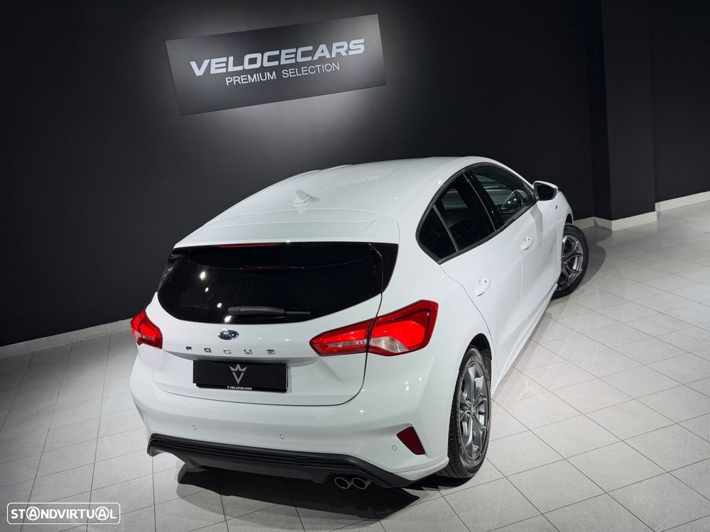 Ford Focus 1.0 EcoBoost ST-Line - 10