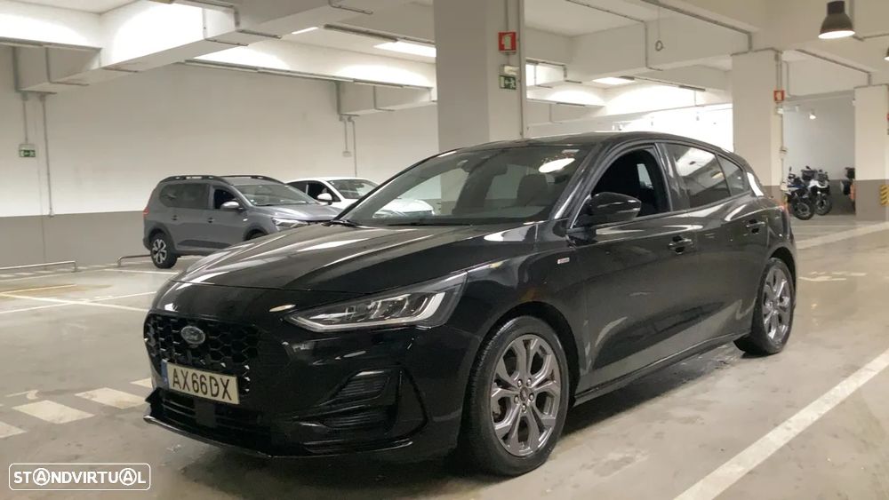 Ford Focus 1.0 EcoBoost MHEV ST-Line - 2