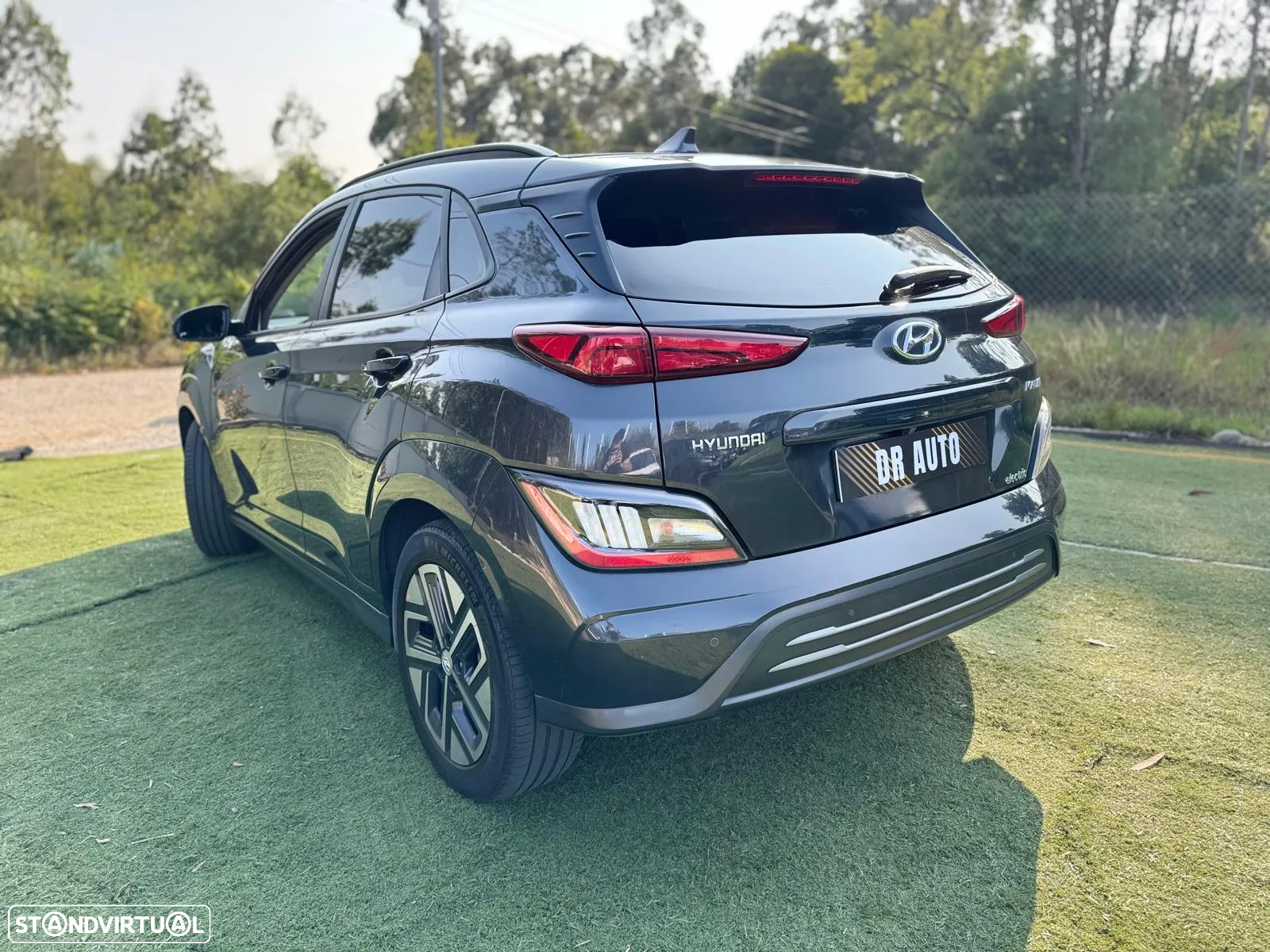 Hyundai Kauai EV 64 kWh Vanguard+TMS - 2