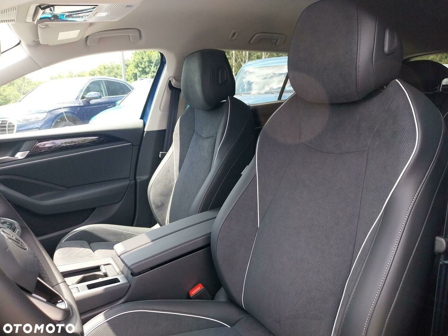 Volkswagen Passat - 14