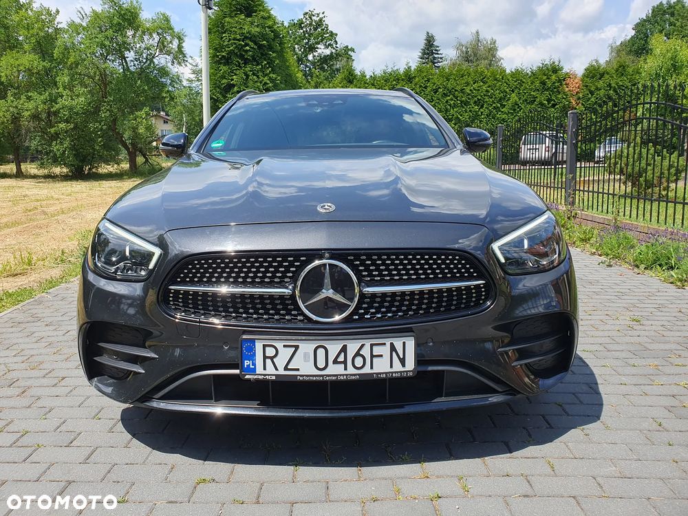 Mercedes-Benz Klasa E 400 d 4Matic 9G-TRONIC AMG Line - 2