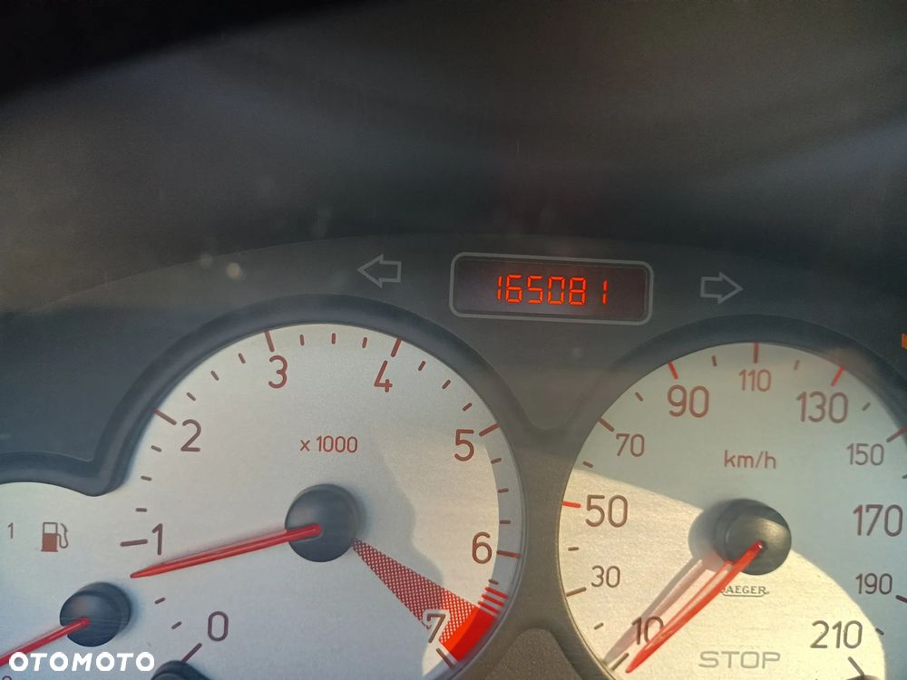 Peugeot 206 1.6 XS - 8