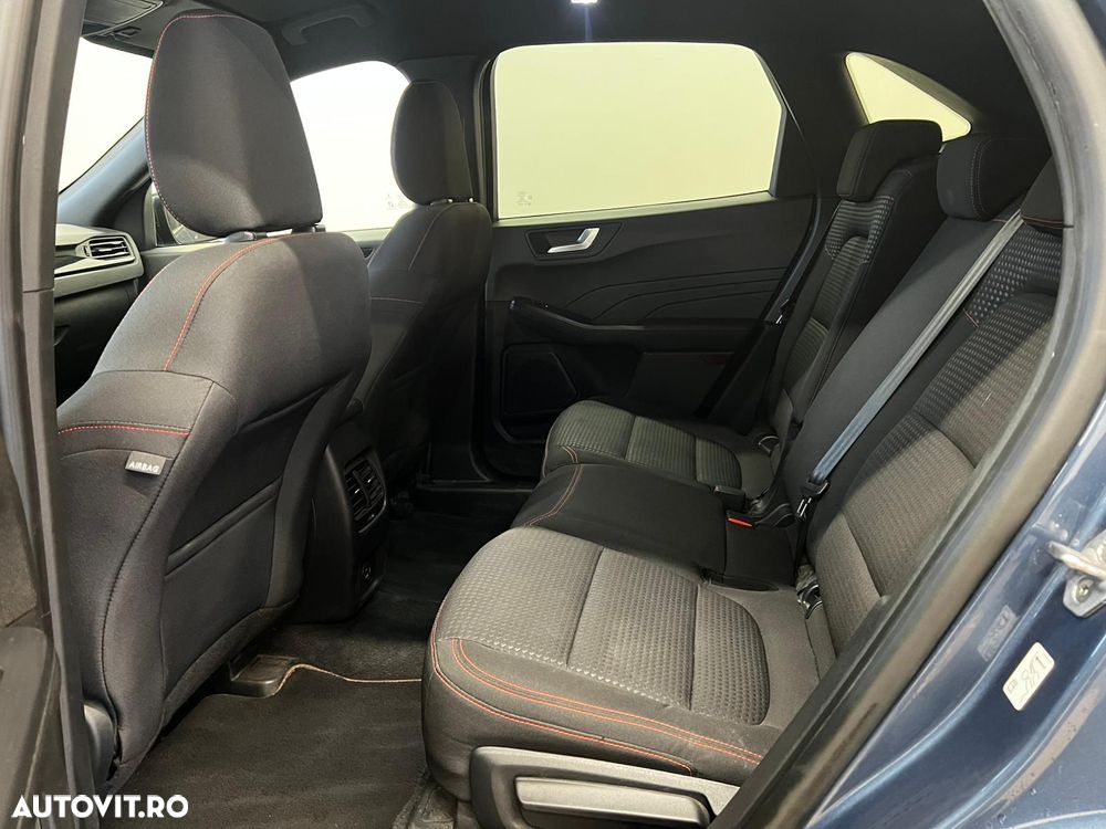 Ford Kuga 2.5 Duratec PHEV ST-LINE - 9