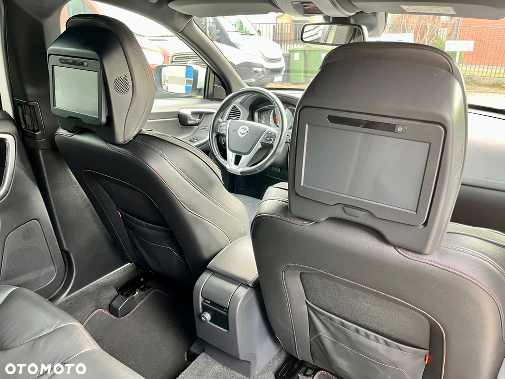 Volvo XC 60 D4 Drive-E Ocean Race - 28