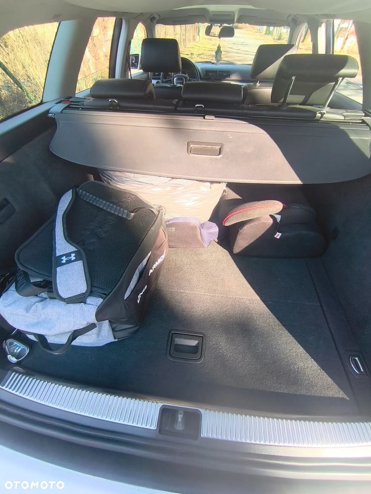 Audi A4 Avant 2.0 T FSI multitronic - 27