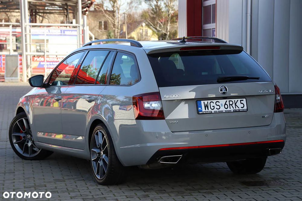 Skoda Octavia 2.0 TDI SCR 4x4 RS DSG - 3