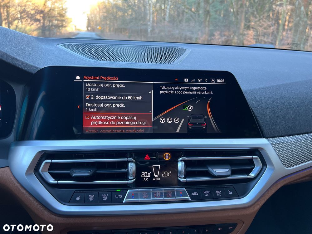 BMW Seria 3 330i xDrive M Sport - 40