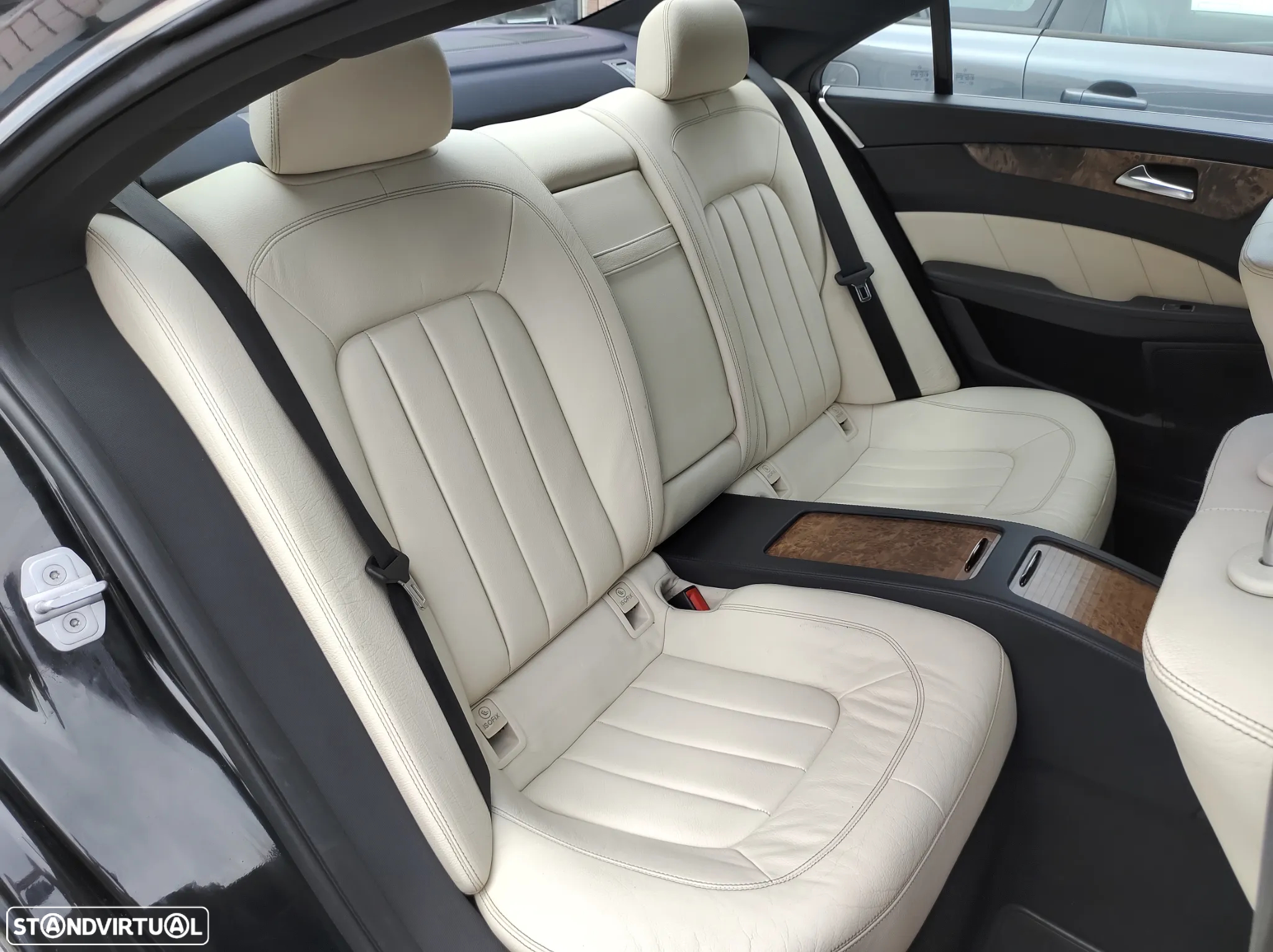 Mercedes-Benz CLS 250 CDi BlueEfficiency - 15