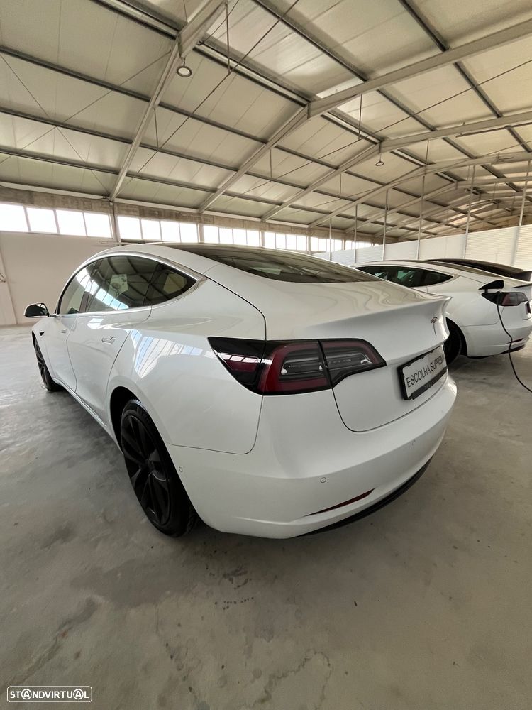 Tesla Model 3 Standard Range Plus RWD - 4