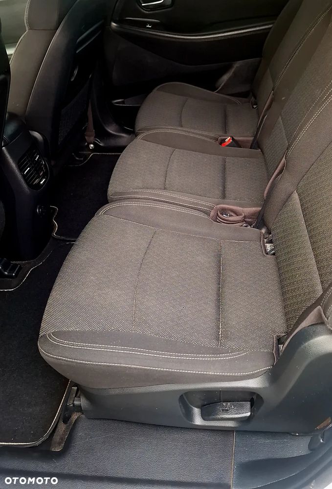 Kia Carens 1.7 CRDi 115 Dream-Team Edition - 8