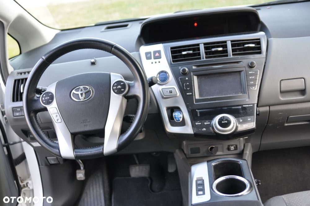 Toyota Prius+ - 14