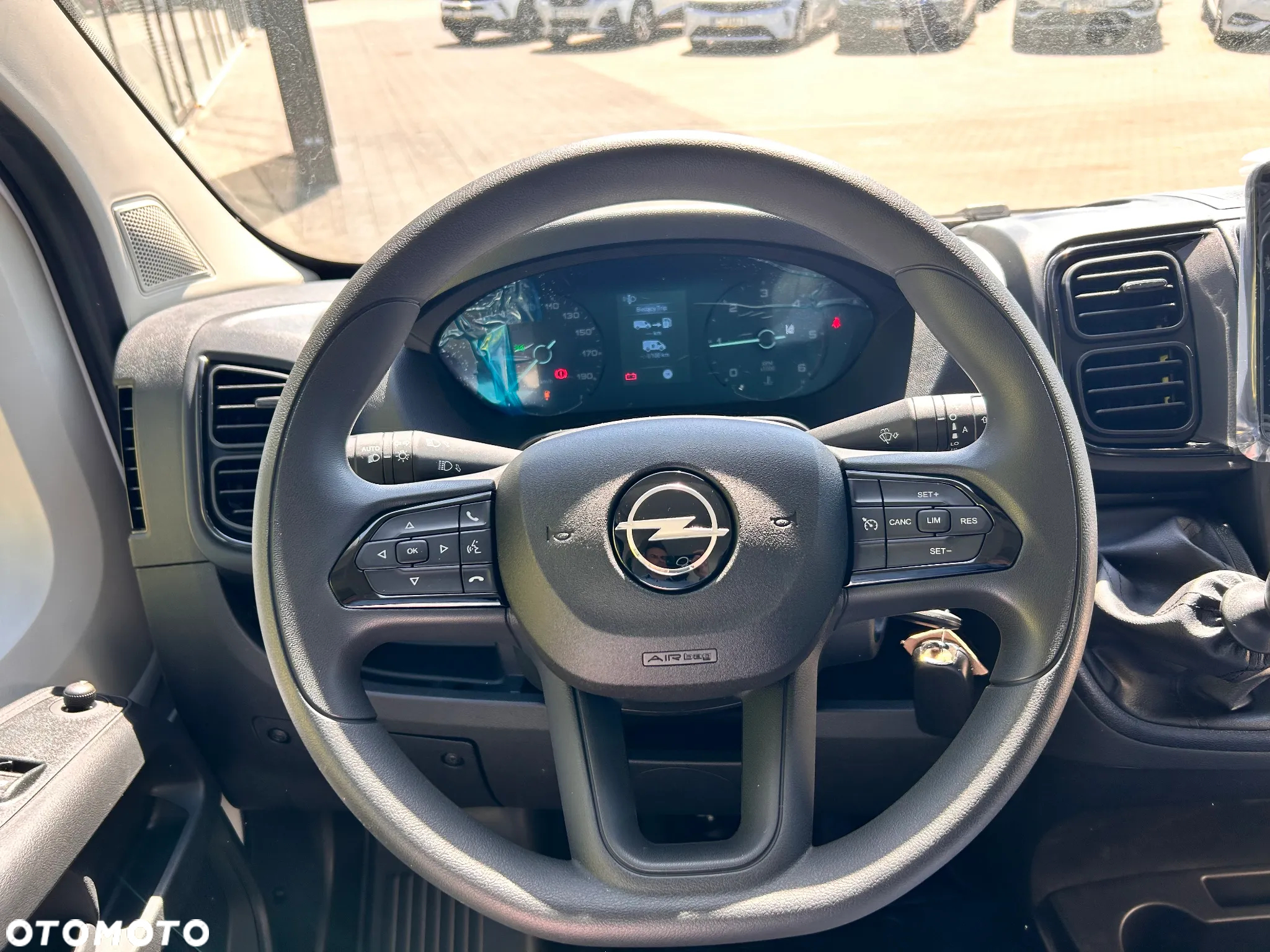 Opel Movano Furgon - 11