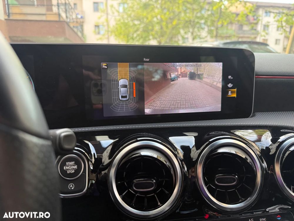 Mercedes-Benz A 200 7G-DCT AMG Line - 15