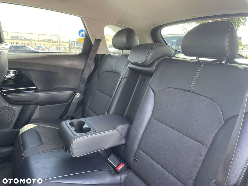 Kia Niro 1.6 GDI Hybrid L Business Line - 16