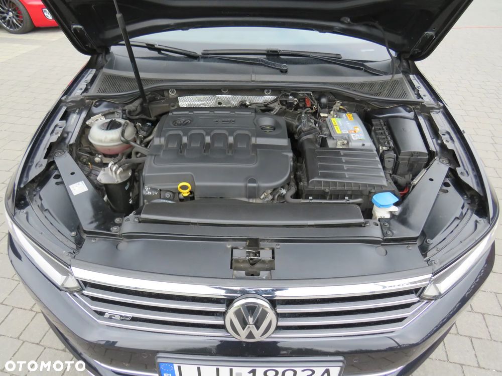 Volkswagen Passat 1.6 TDI (BlueMotion Technology) DSG Trendline - 40