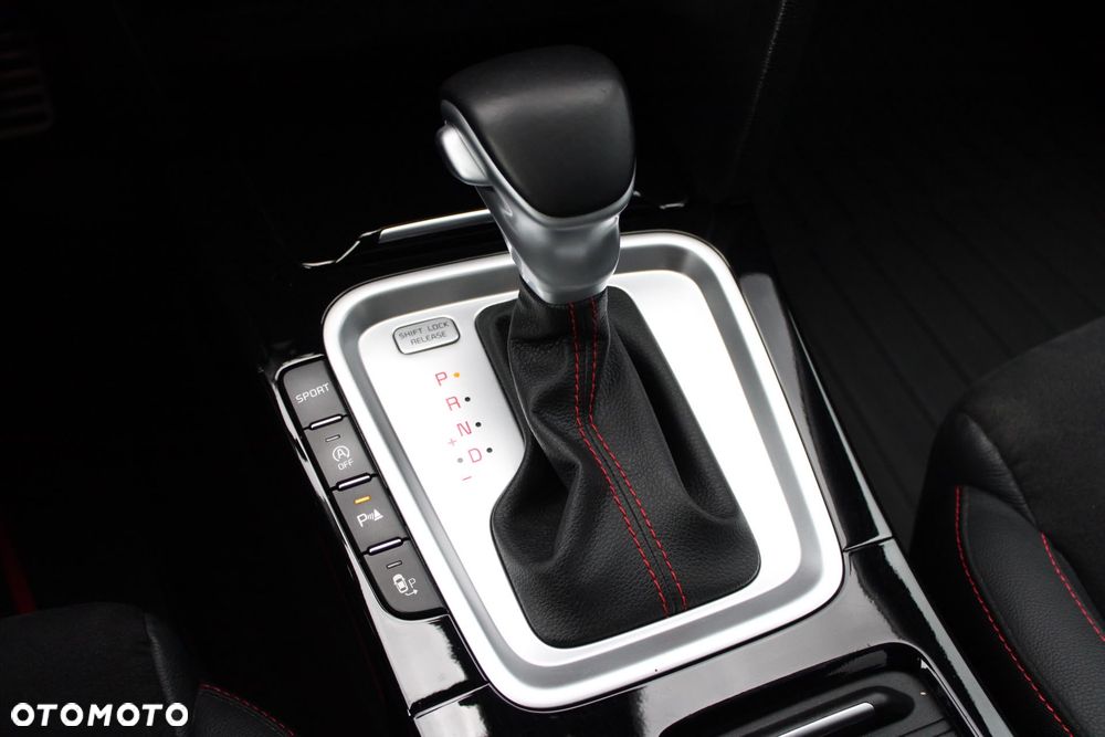 Kia ProCeed - 31