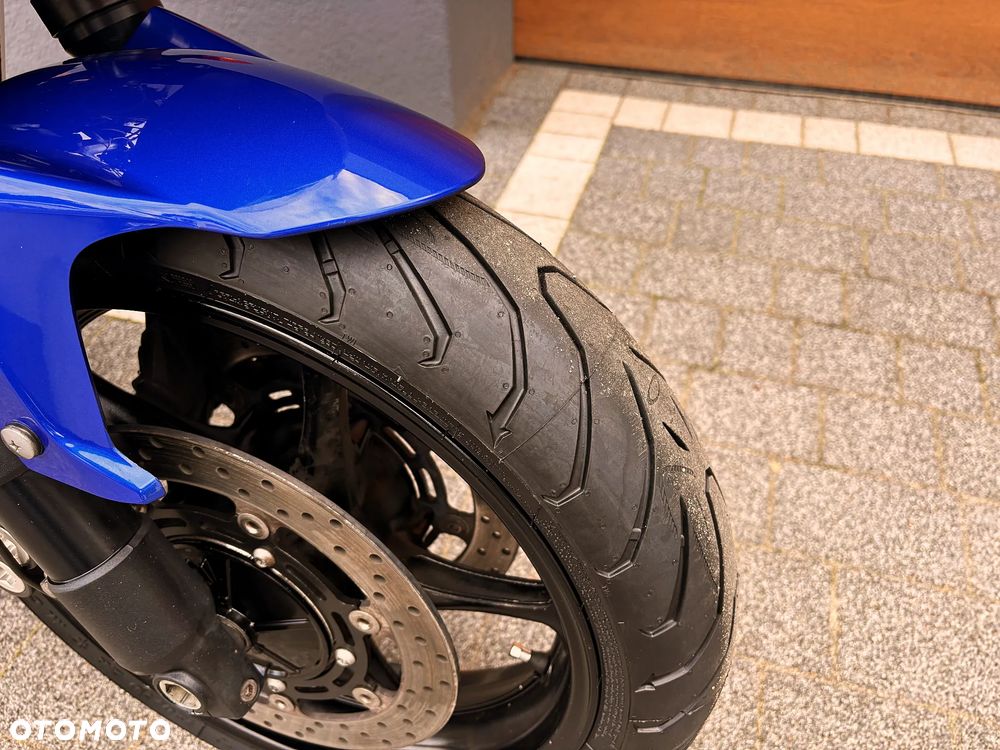 Yamaha FZ6 - 11
