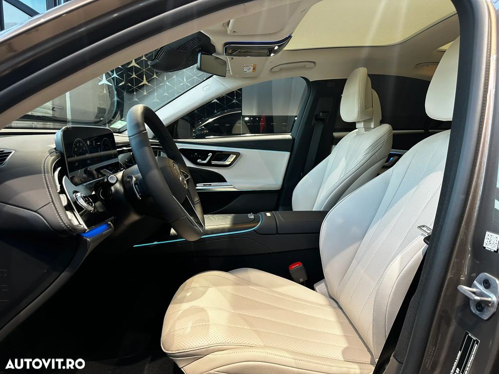 Mercedes-Benz E 300 4MATIC PHEV - 7