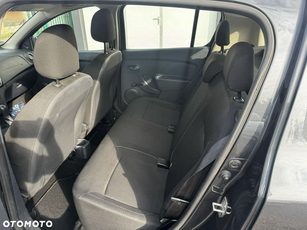 Dacia Sandero - 9
