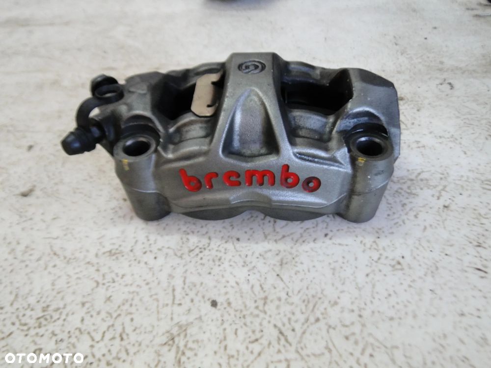 DUCATI MONSTER 1200S ZACISK HAMULCOWY PRAWY PRZÓD PRZEDNI BREMBO 2017r EUROPA - 2