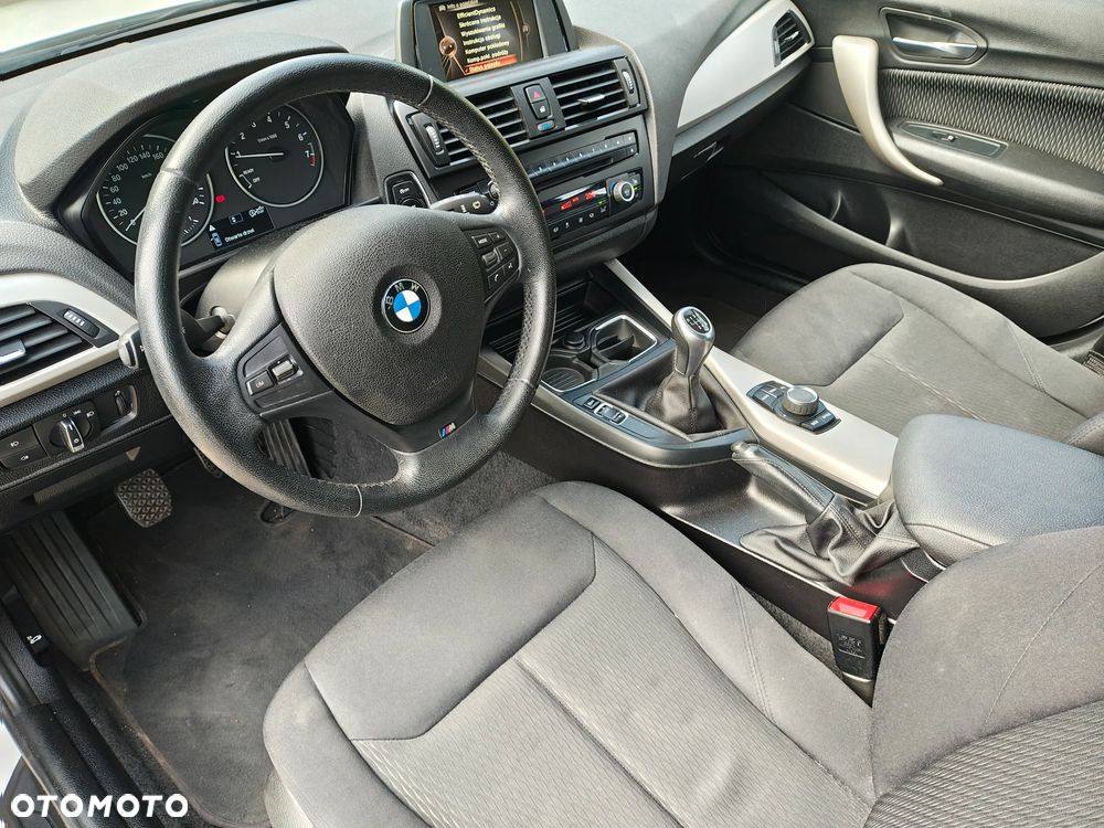 BMW Seria 1 118i M Sport - 5