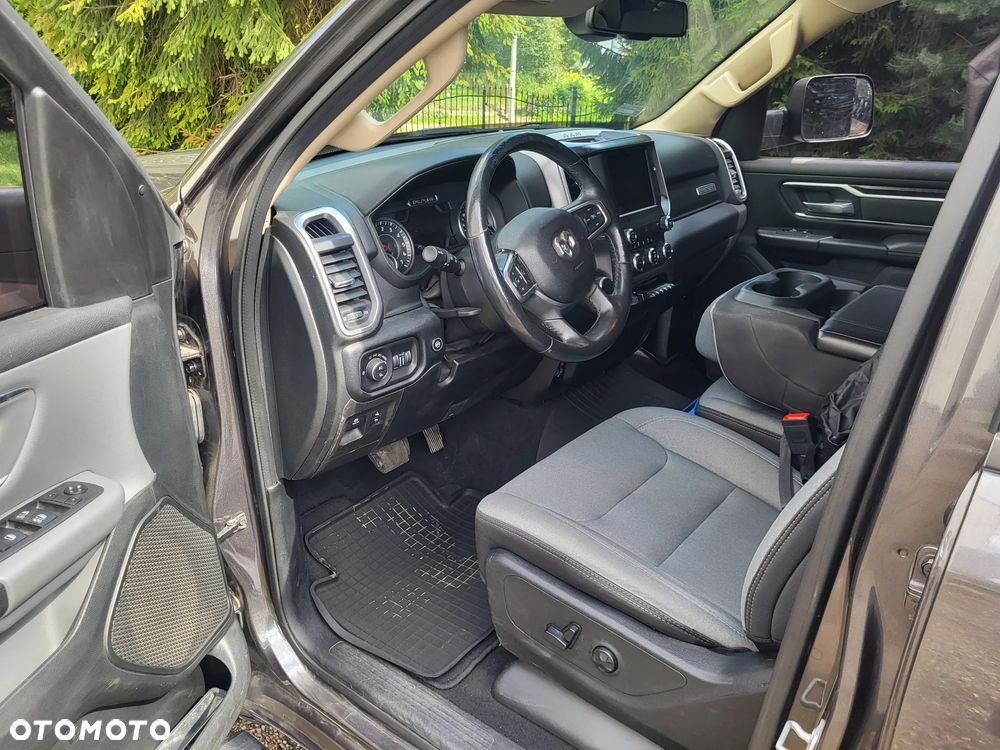 RAM 1500 Quad Cab Longbed Bighorn - 34