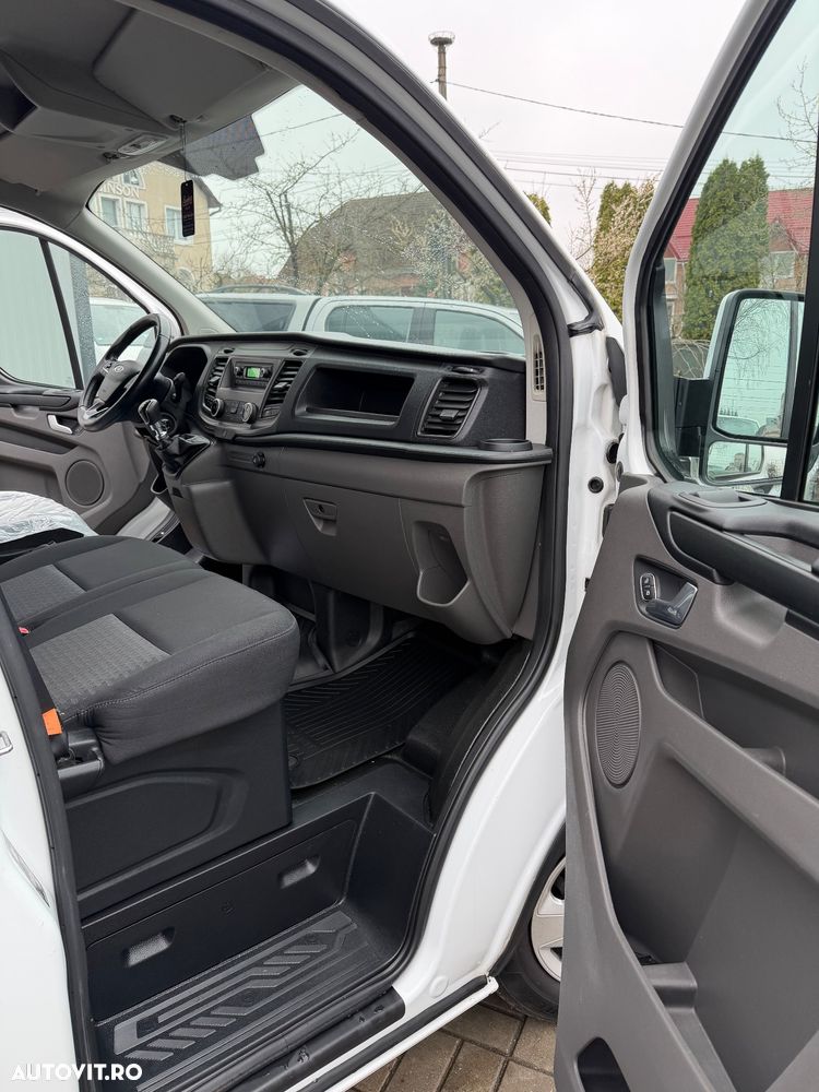 Ford TRANSIT CUSTOM 300L - 2