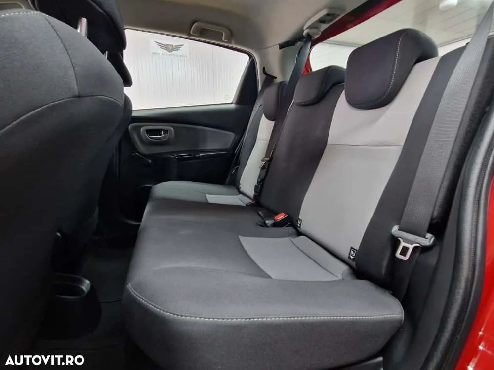 Toyota Yaris Hybrid 1.5 VVT-i Selection - 22