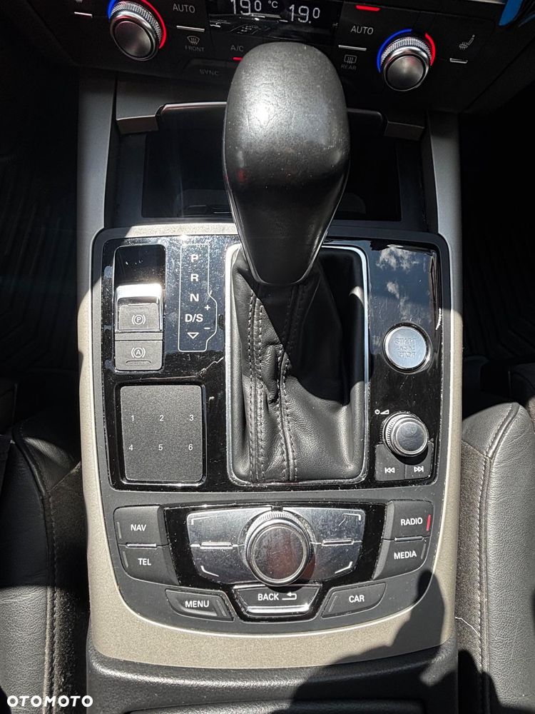 Audi A6 Allroad 3.0 TDI Quattro S tronic - 12