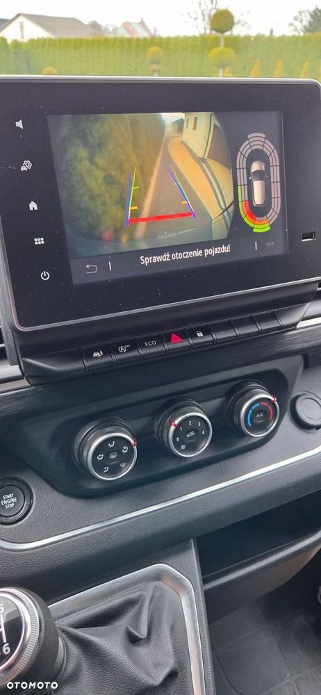 Renault Trafic L2H1 CHŁODNIA Bogato Wyposażony Polska Vivaro Talento Transporter Vito - 9