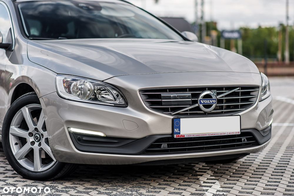Volvo V60 - 14