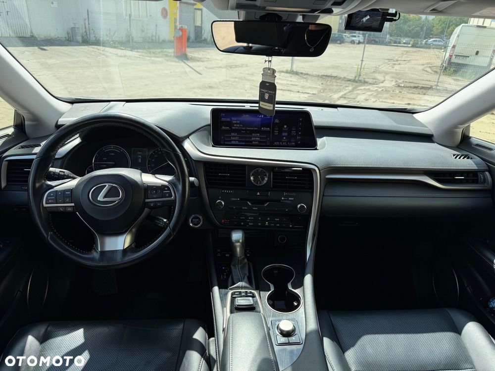 Lexus RX 450hL (hybrid) - 24