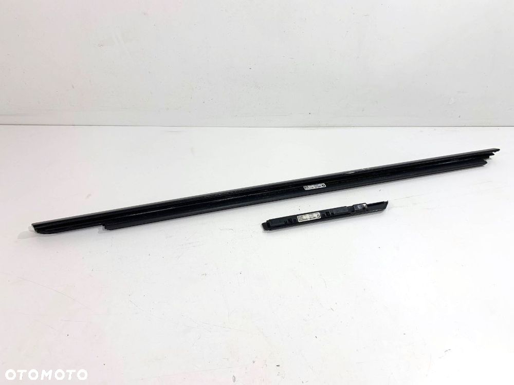 LISTWA ZGARNIAJĄCA PRZÓD PRAWY  BMW 2 Gran Coupe (F44) 2019 - 2022 220 i 131 kW [178 KM] benzyna - 3