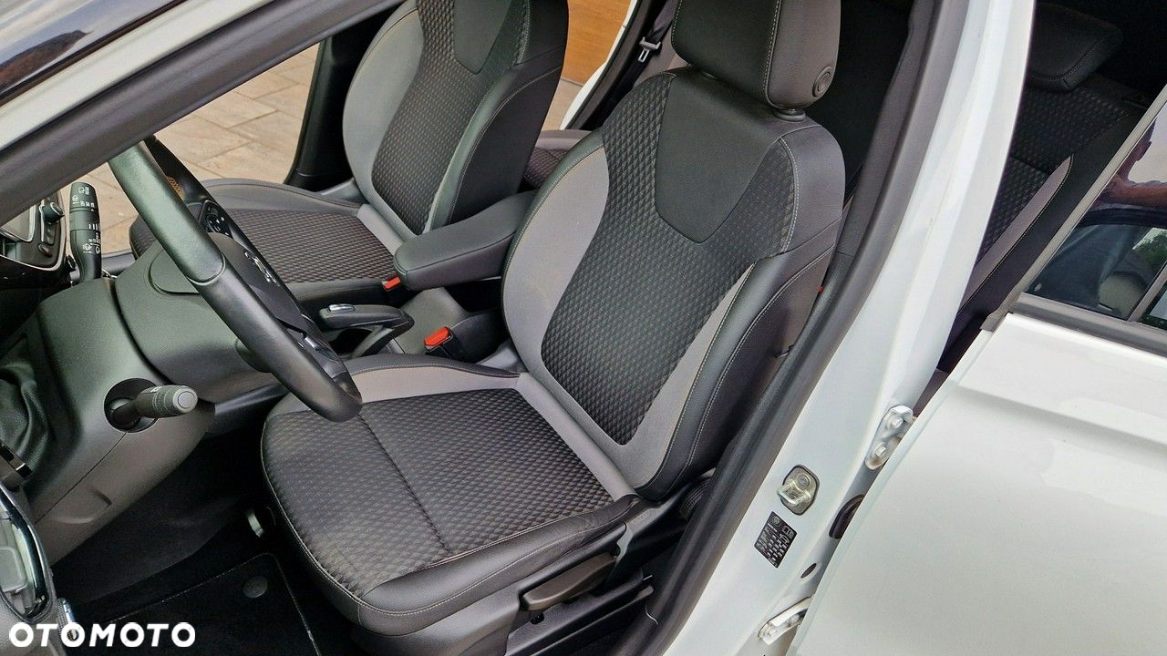 Opel Crossland X - 22