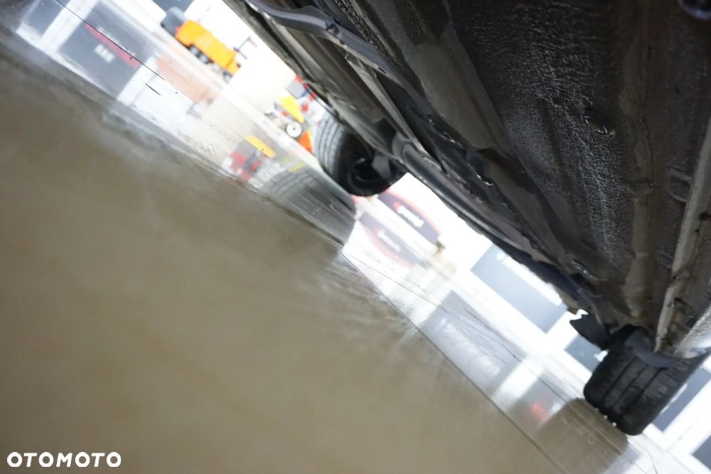 Skoda Fabia 1.6 TDI DPF Ambiente - 12