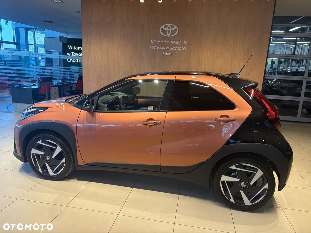 Toyota Aygo X Hybrid 1.5 Style e-CVT - 5