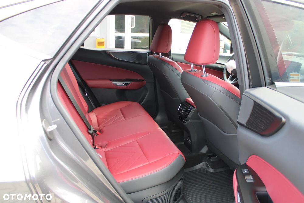 Lexus NX 350h Omotenashi AWD - 13