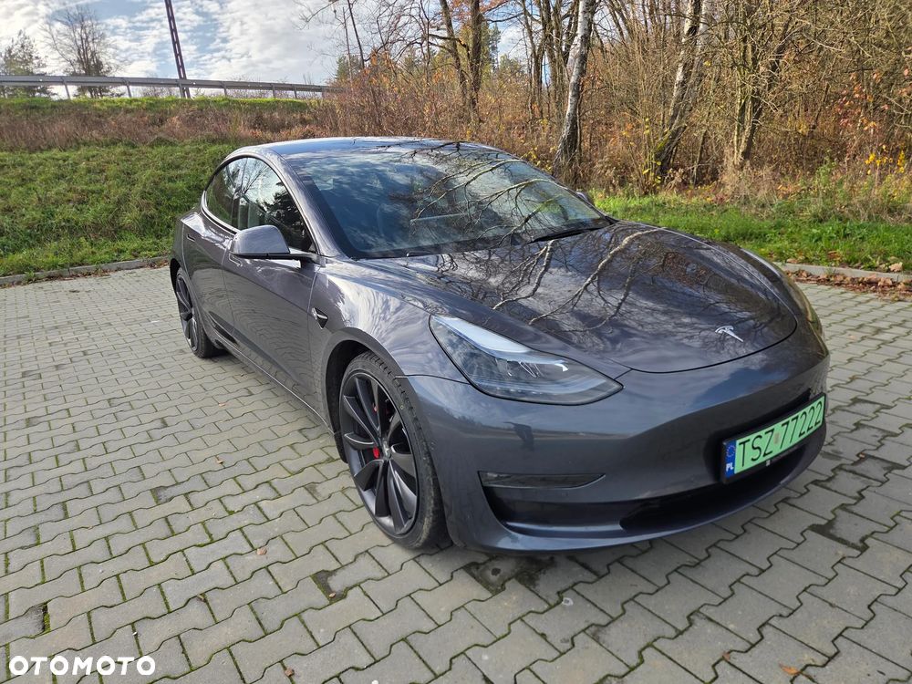 Tesla Model 3 - 14