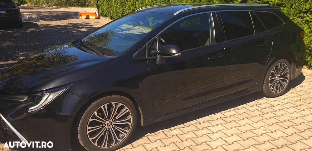 Toyota Corolla - 4
