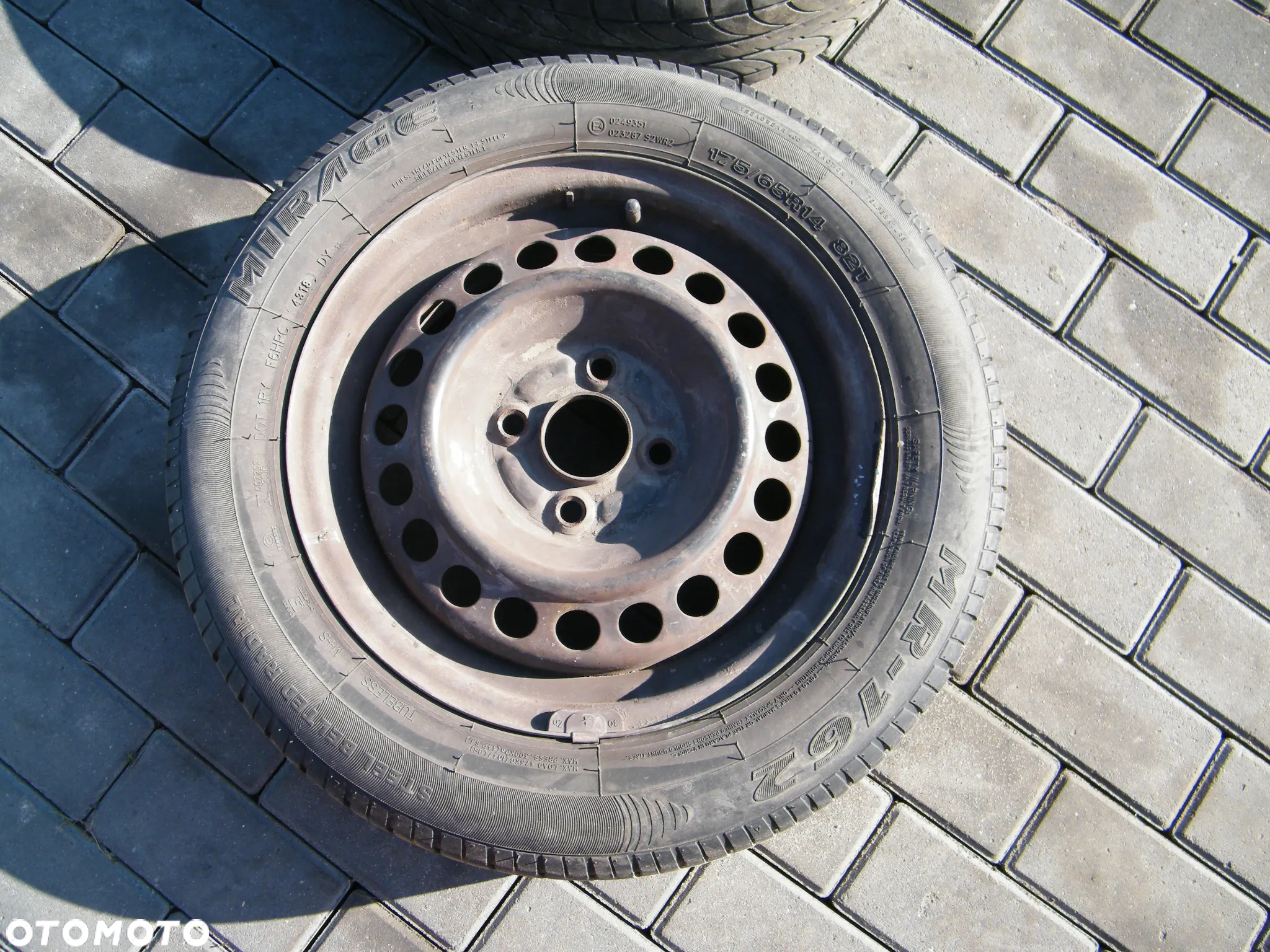 Koła komplet kół felgi stalowe opony letnie 175 / 65 / R14 Honda Jazz - 6