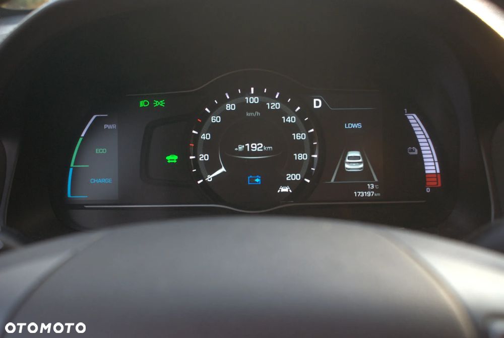 Hyundai IONIQ Electric Premium - 8