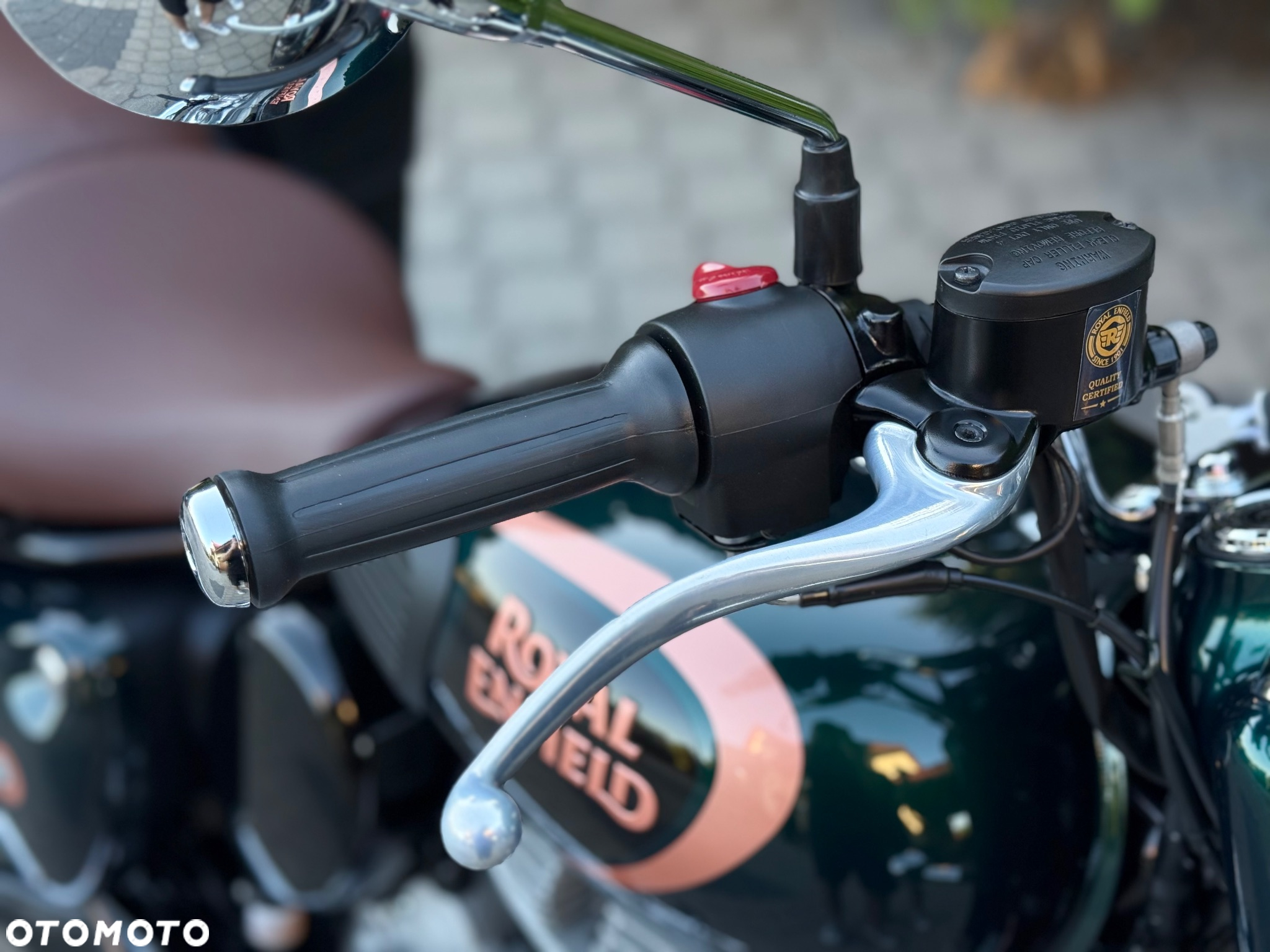 Royal Enfield Classic - 13
