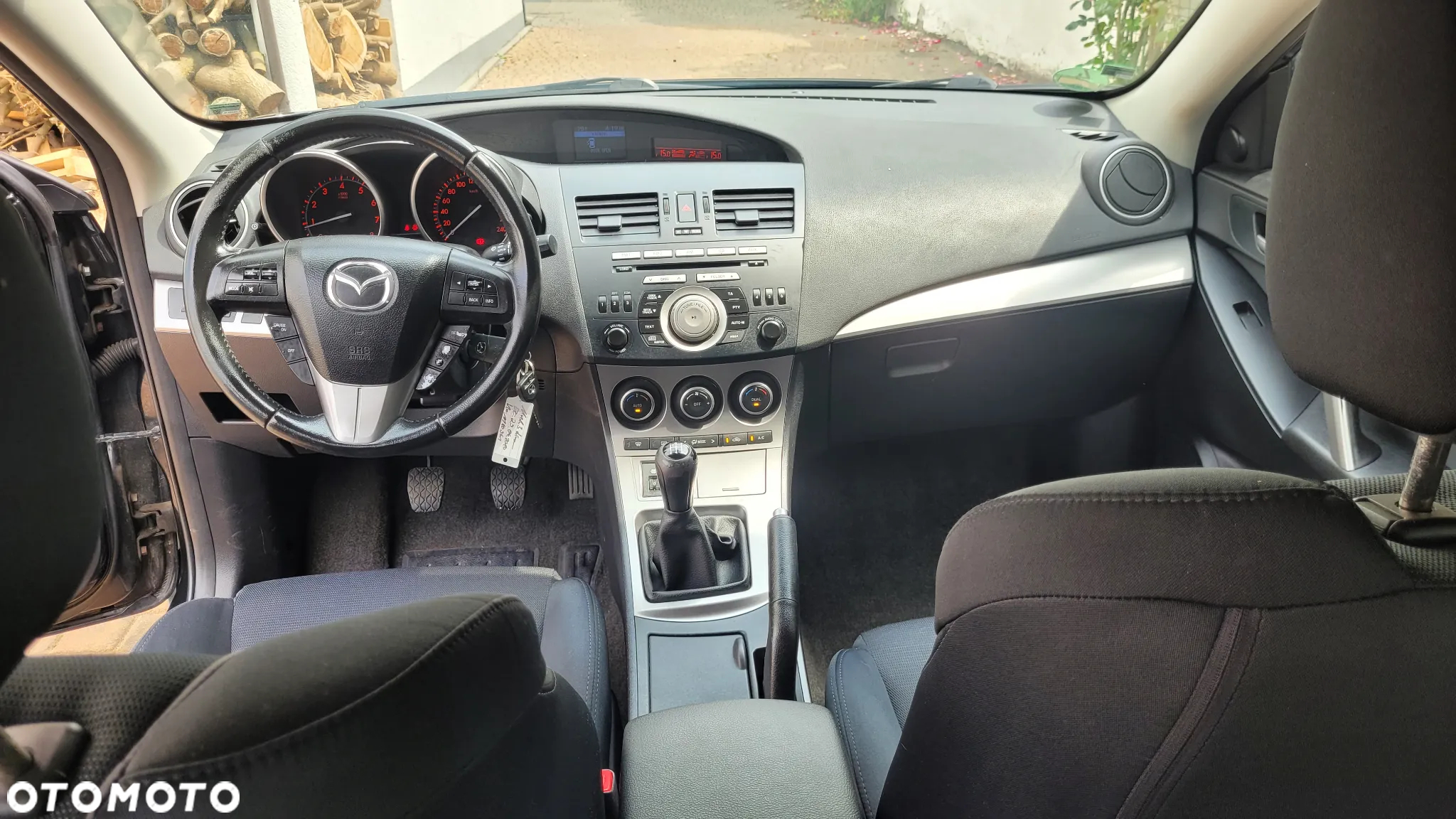 Mazda 3 1.6 Exclusive - 12
