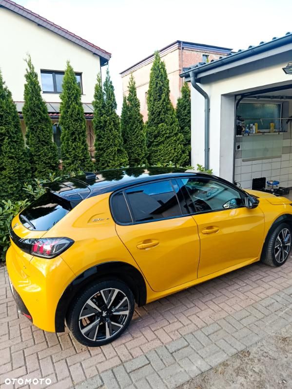 Peugeot 208 PureTech 100 EAT8 GT Pack - 23