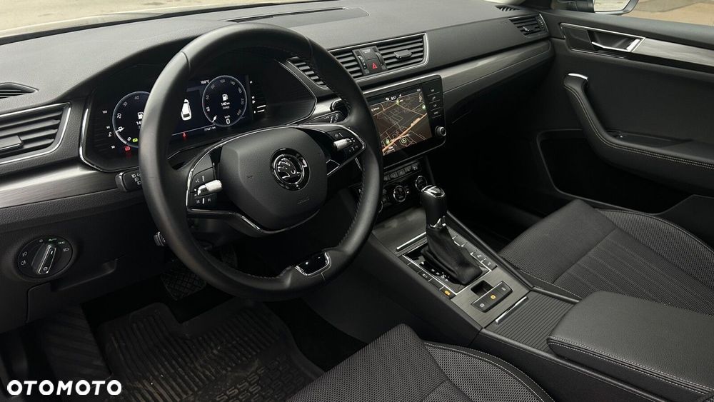 Skoda Superb 2.0 TDI SCR Style DSG - 10