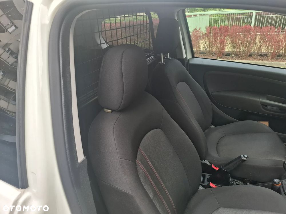 Volkswagen LT 28  sredni  2,5 sdi - 5