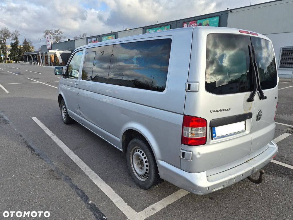 Volkswagen Caravelle - 10